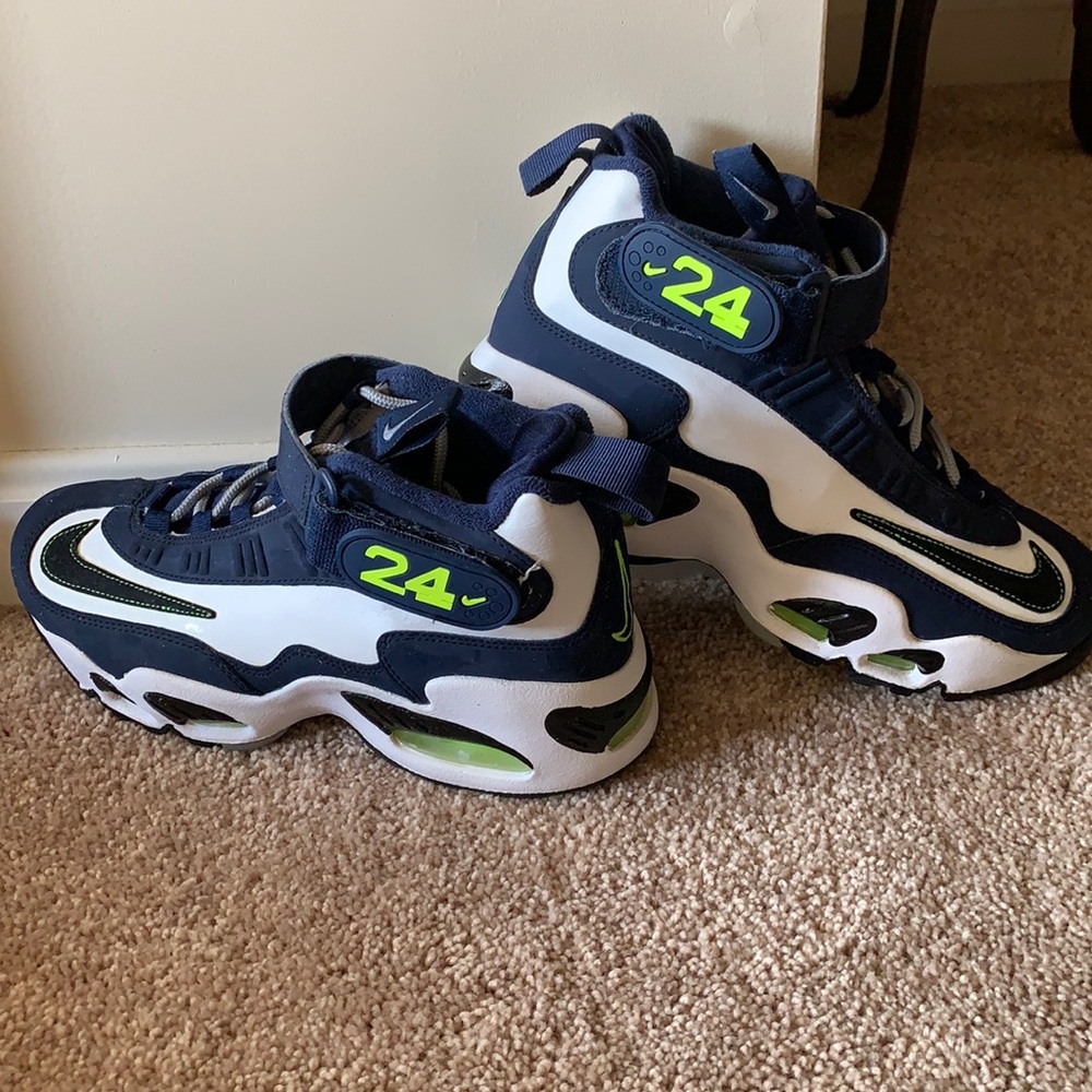 NIKE AIR !💙Gils or BOYS UNISEX EXCELLENT